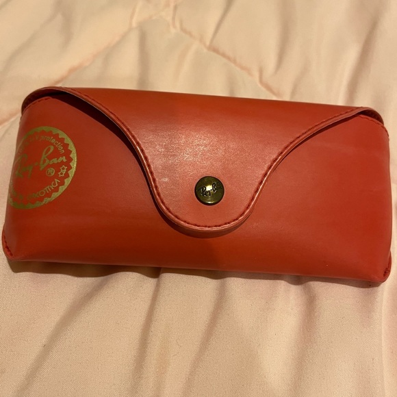 Ray-Ban RB4147 Unisex Sunglasses - Gloss Black/Light Grey Gradient - Picture 5 of 5